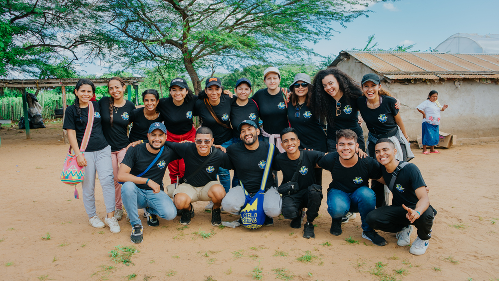 MISIONEROS